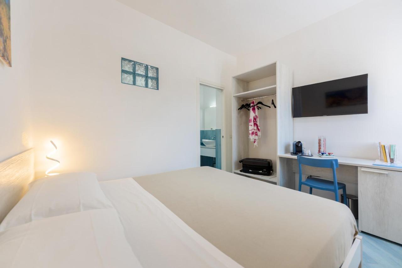 Poseidonia Rooms Прочида Экстерьер фото