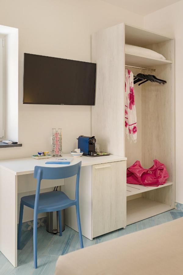 Poseidonia Rooms Прочида Экстерьер фото